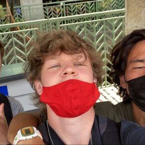 Meet your Posher, Cooper